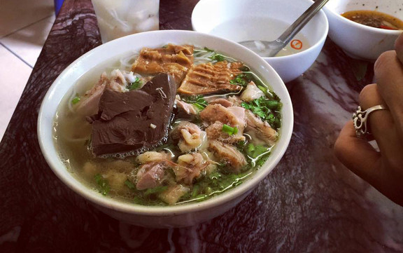 Hùng Râu - Bún & Phở Các Loại