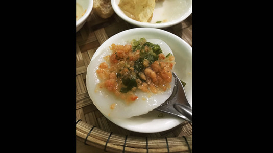 Bánh bèo chén gốc Huế