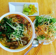 Bún bò 30k