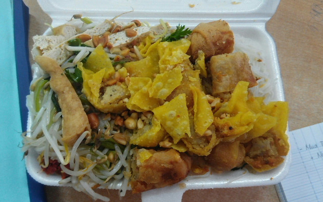 Bún Chay & Mì Chay - Hoàng Sa