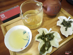 Trà Oolong Ngọc việt