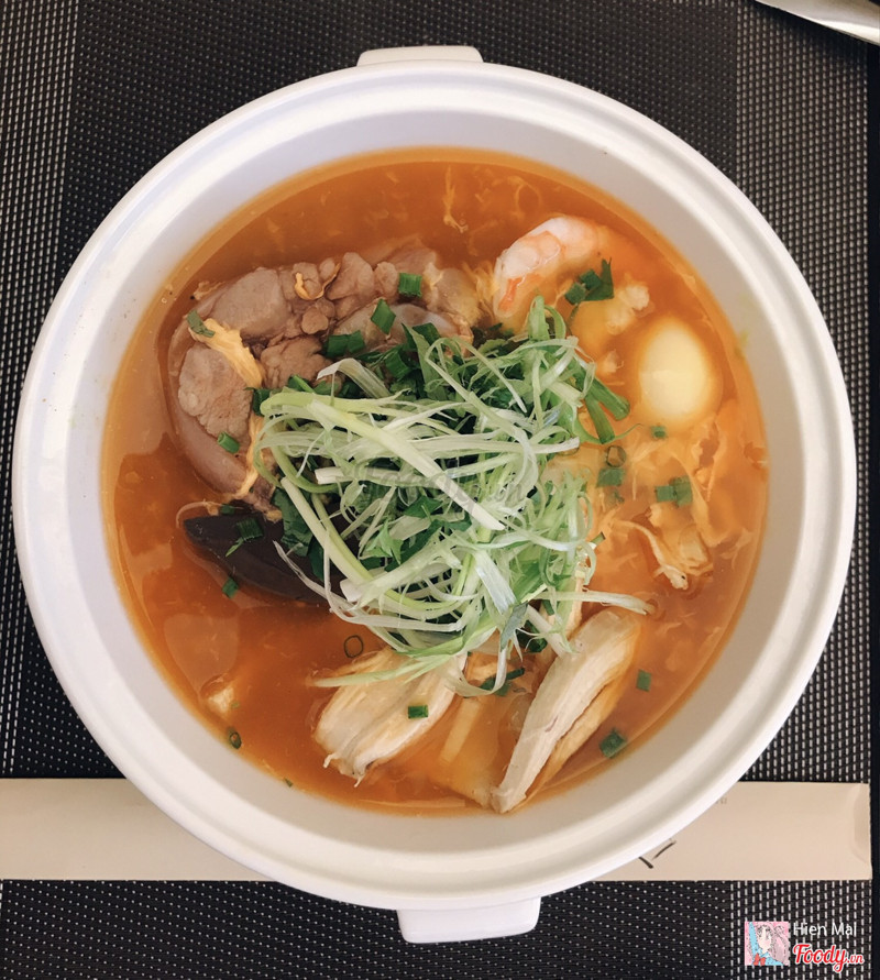 Bánh canh đặc biệt