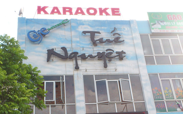 Karaoke Tuế Nguyệt