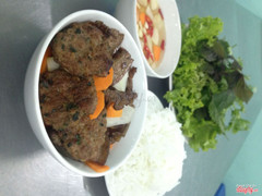 Bún chả 28k/phần