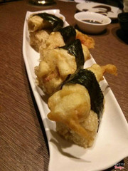 sushi cuốn tempura