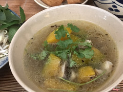 Canh nấm bí đỏ