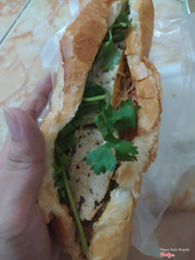 b&#225;nh m&#236; chay thập cẩm