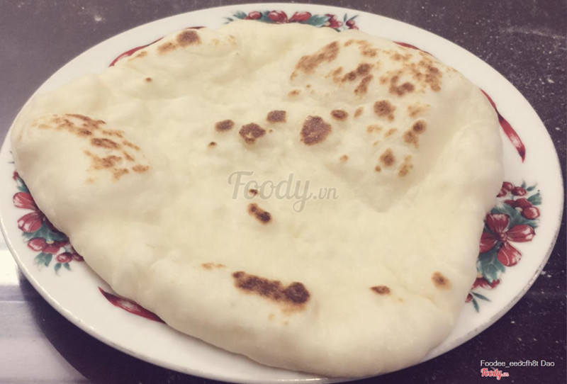 Đây là món bánh mì tươi có cheese ở trong ngon tuyệt