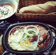 30 hoa huệ , đối diện cà phê phin :) 