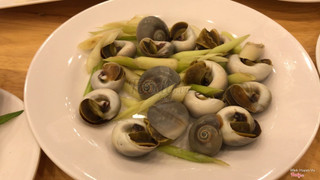 ốc mỡ hấp sả