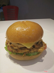 Burger gà quay