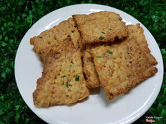 BÁNH QUY MẶN TÔM KHÔ