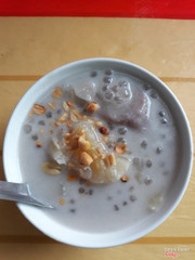 Chè Chuối Chưng Khoai Mì - 10.000/chén