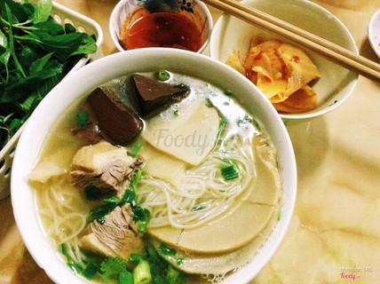 Chết chìm với 15 quán ăn quanh CON ĐƯỜNG ĐẮT NHẤT HÀNH TINH