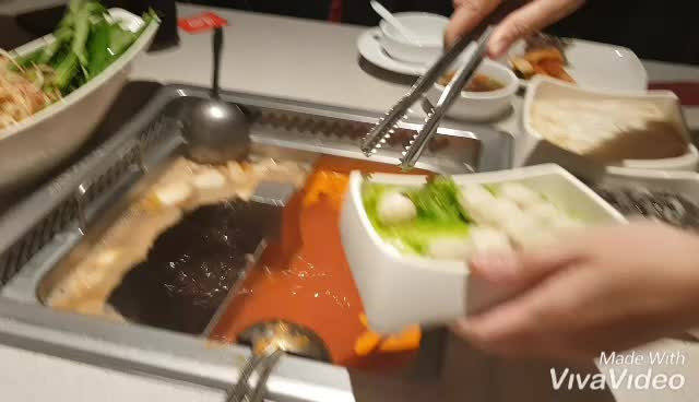 Haidilao Hot Pot - Bitexco Tower