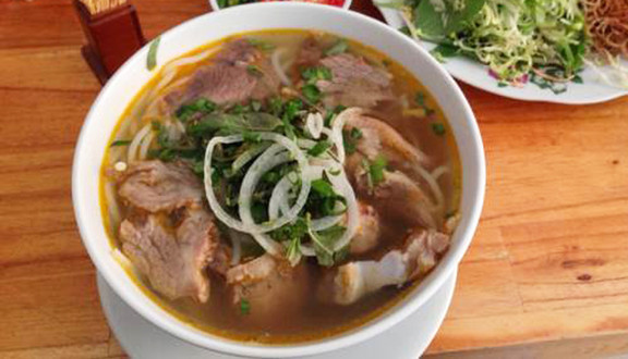 Bún Bò Cô Hoa - Lê Quang Định