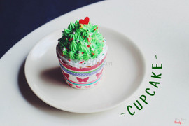 Cupcake cây thông