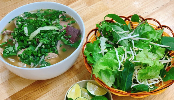 Bún Bò Dì Hồng - Đặc Sản Đà Nẵng - Trường Chinh