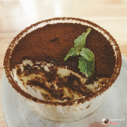  Tiramisu only 25k mà rất nhiều kem, thơm mịn