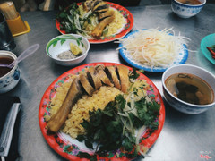 cơm gà luộc