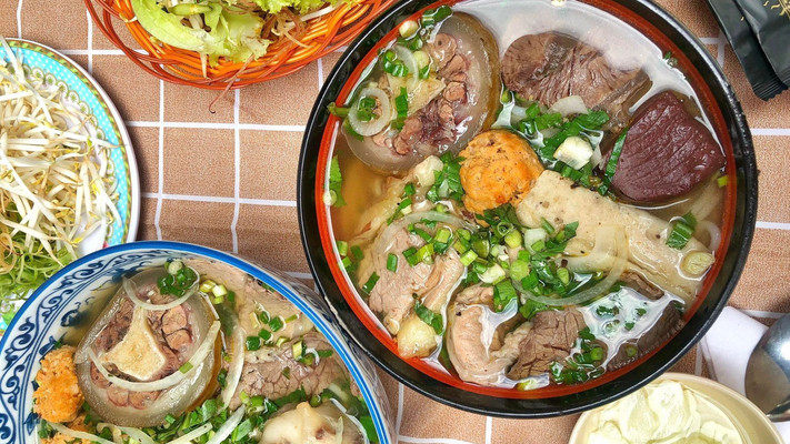 Bún Bò Huế Đông Ba - Hoàng Hoa Thám