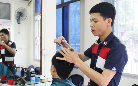 Hớt Tóc Lợi - Đặng Văn Bi