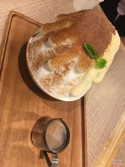 Two-tone kakigori