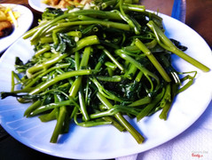 Rau muống xào