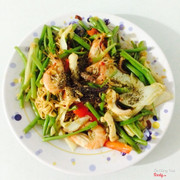 Mì xào hải sản  49k