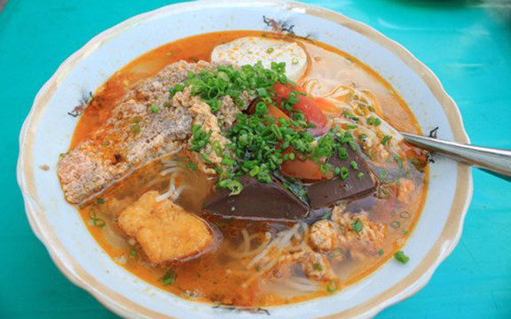 Bún Riêu Bình Dân