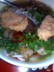 Bún bò chả cua, 35K