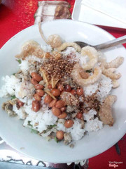 Cơm hến 20k