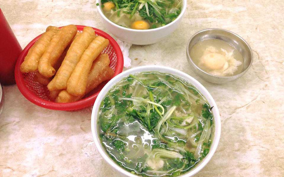 Anh Tú - Chuyên Phở Gà Ta