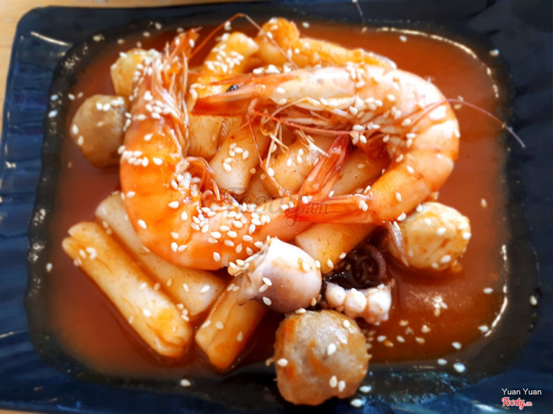 Tokbokki hải sản.