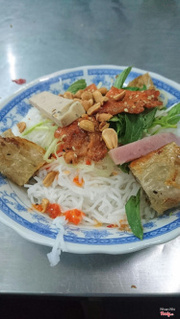 Bún thịt nướng