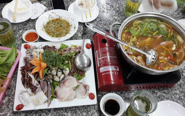 Bia Hơi Việt Hà & Các Món Nhậu - Nguyễn Thị Định