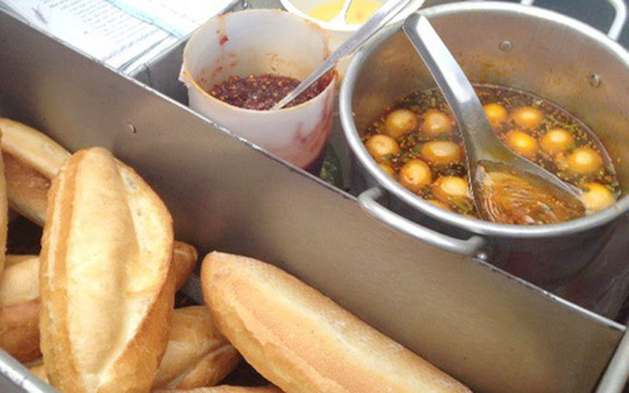 Bánh Mì Xe