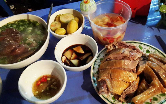 Bún Ngan & Cháo Gà - Chùa Hà