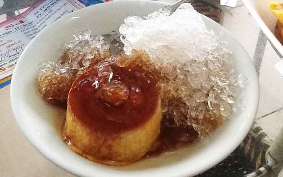 Ngọc Ngân - Bánh Flan