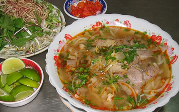 Quán 130 - Bún, Phở