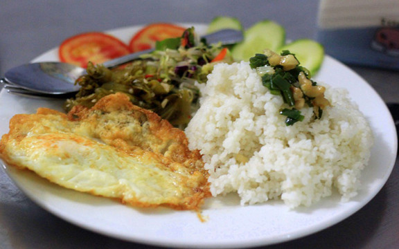 Song Thi - Cơm, Hủ Tiếu & Bún