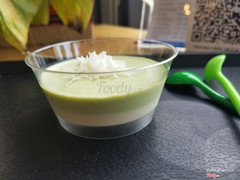 panna cotta dừa & lá dứa