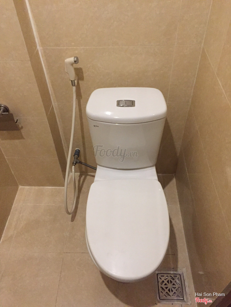 Toilet rất sạch.