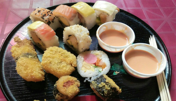 The Naka Sushi - Sushi Viên