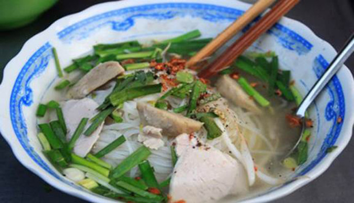 Út Minh - Hủ Tiếu & Bánh Canh