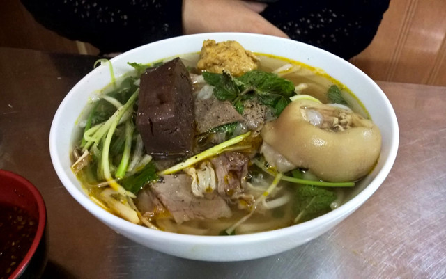 Dũng Cố - Bún Bò Huế