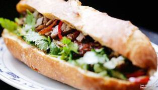 BÁNH MÌ THỊT NƯƠNG THỔ NHĨ KỲ 10K