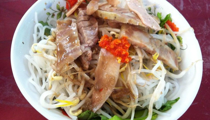 Bún Mắm Chua Ngọt Hội An