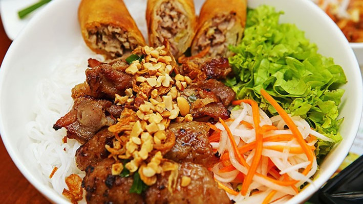 Bếp Chị Bảy - Bánh Hỏi & Bún Thịt Nướng - Hoàng Diệu