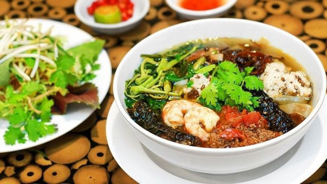 BÁNH ĐA CUA - BÀN CỜ